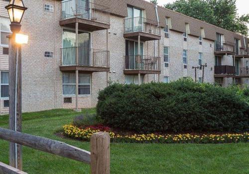 Exterior view of 450 Green apartments for rent in Norristown, PA